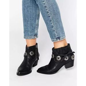 Dolce Vita Skye Western Boot